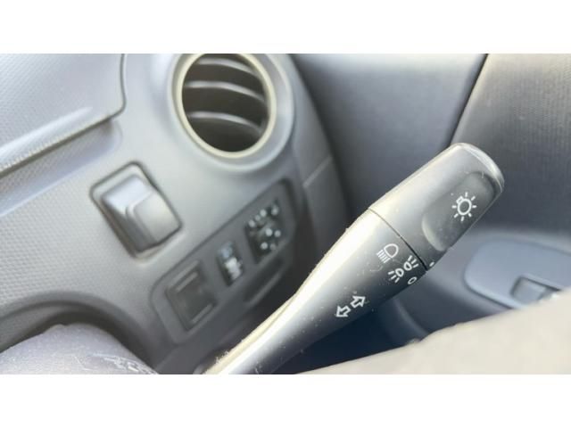 MITSUBISHI TOPPO 2011 Image 31