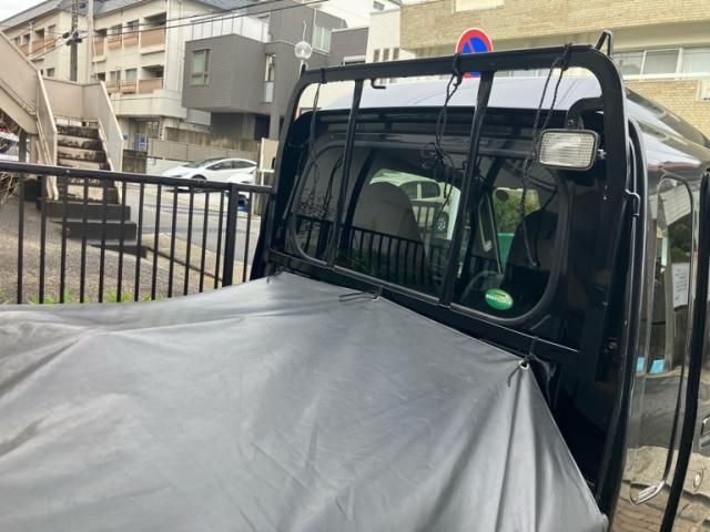 DAIHATSU HIJET TRUCK 4WD 2017 Image 31