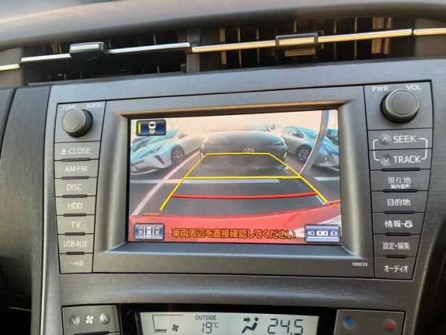 TOYOTA PRIUS 2014 Image 31