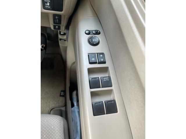 HONDA N_BOX 2012 Image 31