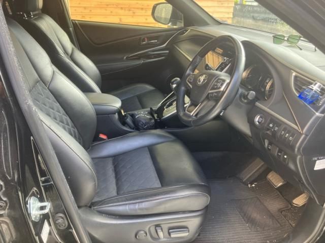 TOYOTA HARRIER 2WD 2017 Image 31