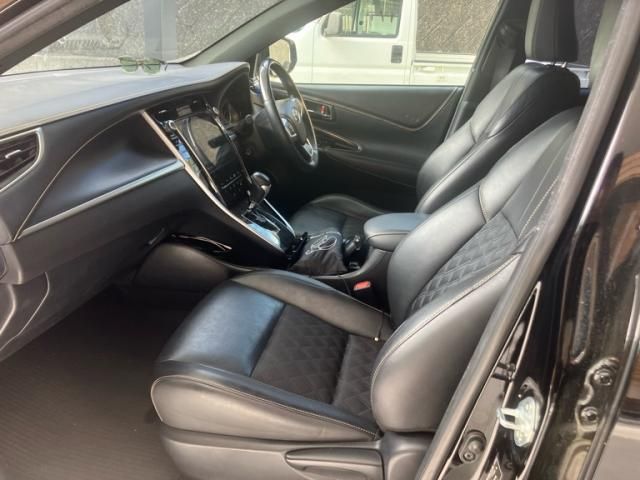 TOYOTA HARRIER 2WD 2017 Image 31