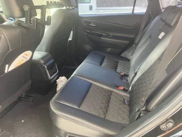 TOYOTA HARRIER 2WD 2017 Image 31