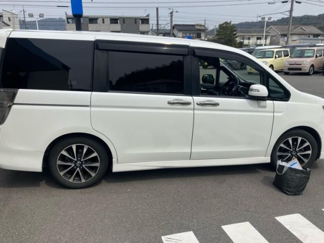 HONDA STEPWAGON SPADA 2012 Image 31