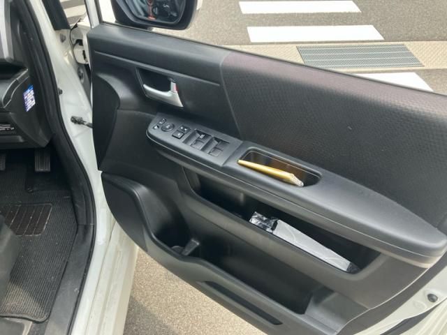 HONDA STEPWAGON SPADA 2012 Image 31