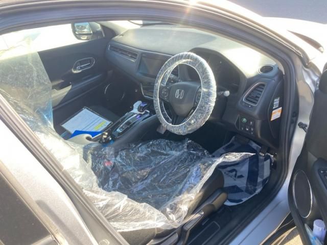 HONDA VEZEL HYBRID 2016 Image 31