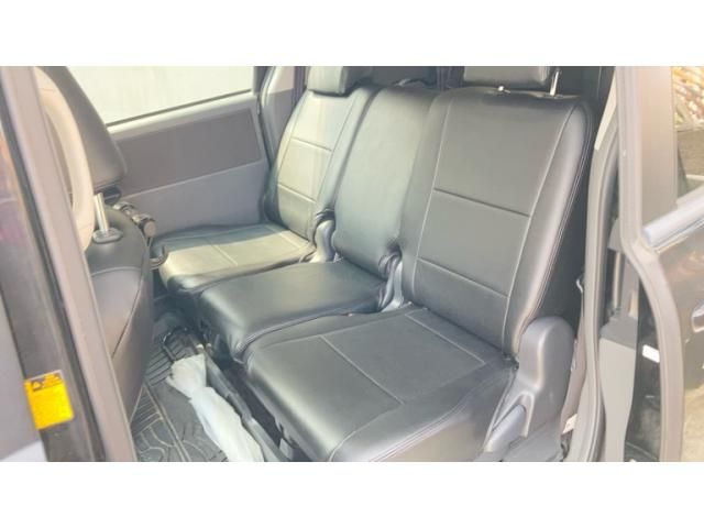 TOYOTA VOXY 2008 Image 31