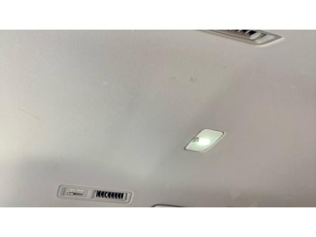 TOYOTA VOXY 2008 Image 31