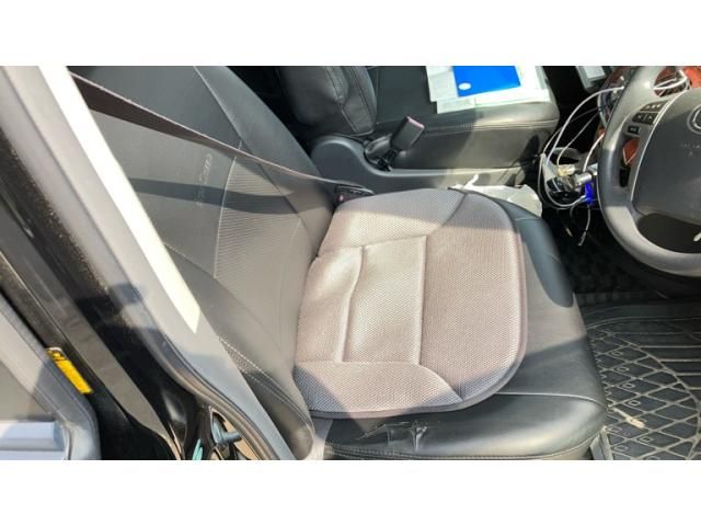 TOYOTA VOXY 2008 Image 31