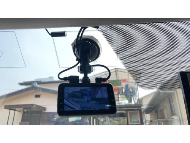 TOYOTA VOXY 2008 Image 31