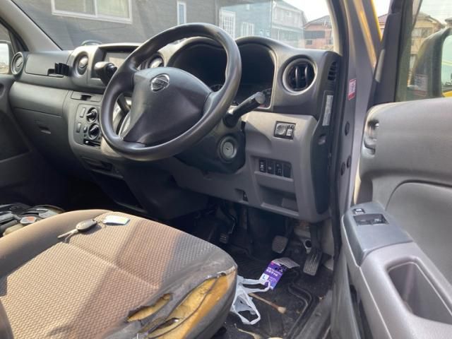 NISSAN NV350 CARAVAN 1.2T 2014 Image 31