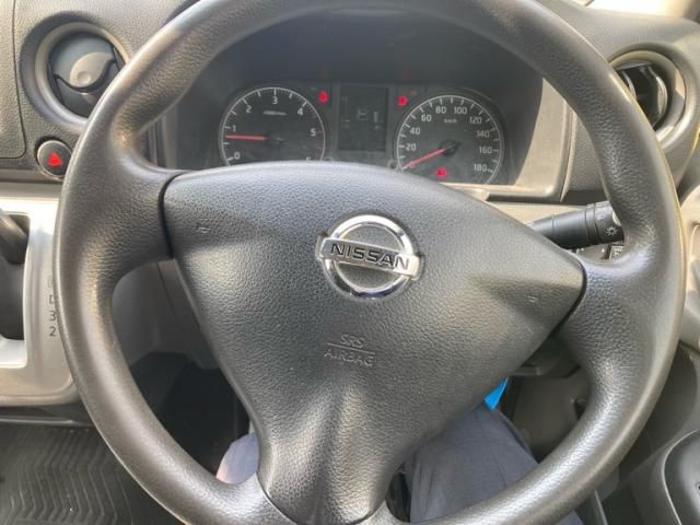 NISSAN NV350 CARAVAN 1.2T 2014 Image 31