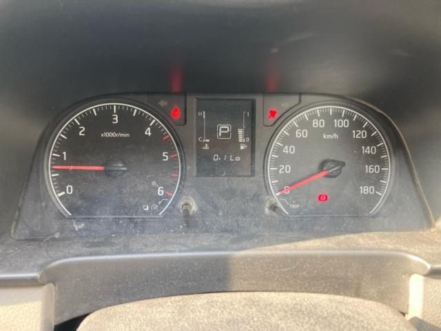 NISSAN NV350 CARAVAN 1.2T 2014 Image 31