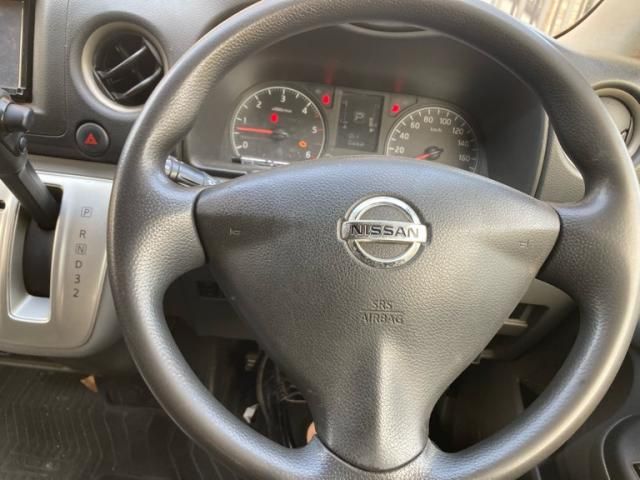 NISSAN NV350 CARAVAN 1.2T 2014 Image 31