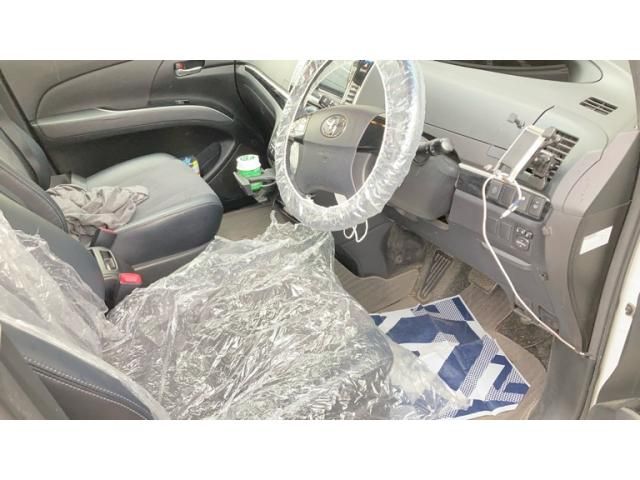 TOYOTA ESTIMA 2013 Image 31