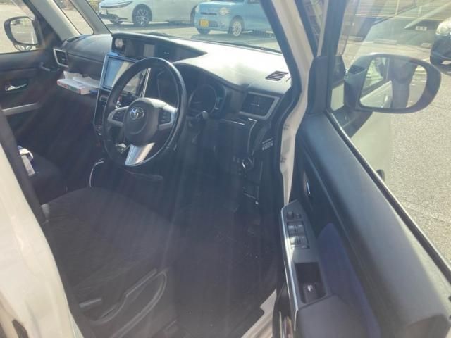 TOYOTA TANK 2019 Image 31