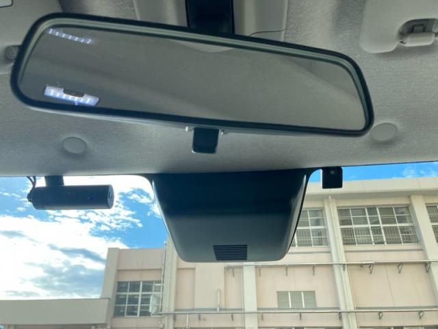 TOYOTA TANK 2019 Image 31