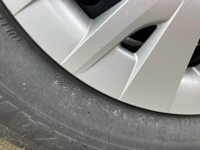 TOYOTA NOAH 2009 Image 31