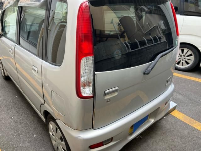 DAIHATSU MOVE 2001 Image 31