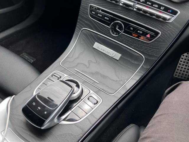 MERCEDES BENZ C CLAS 2018 Image 31