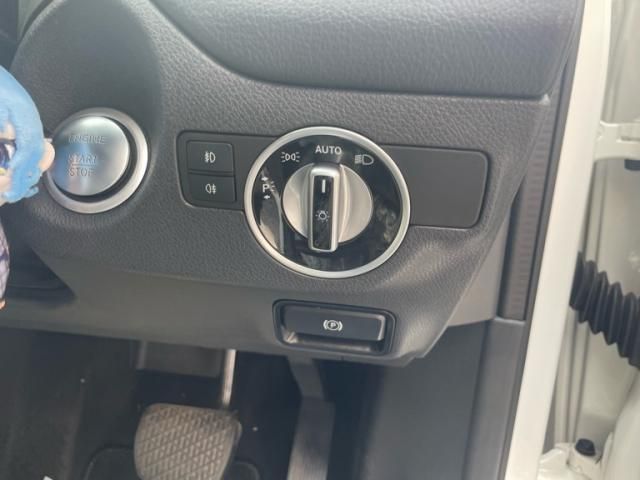 MERCEDES BENZ GLA CL 2020 Image 31