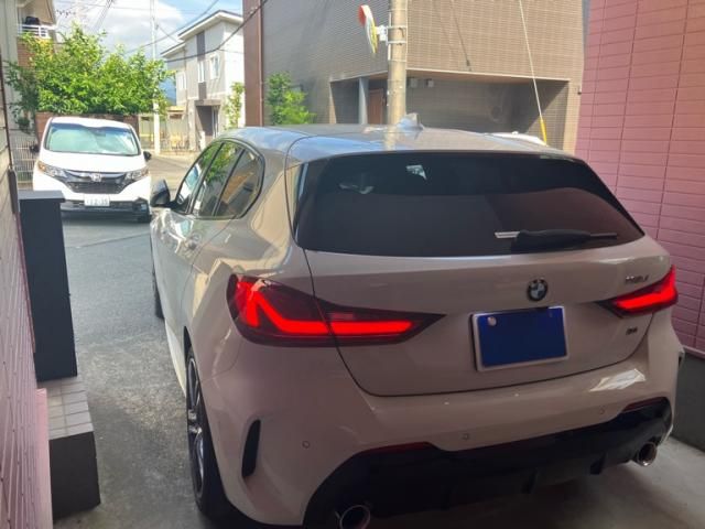 BMW 1SERIES 2022 Image 31