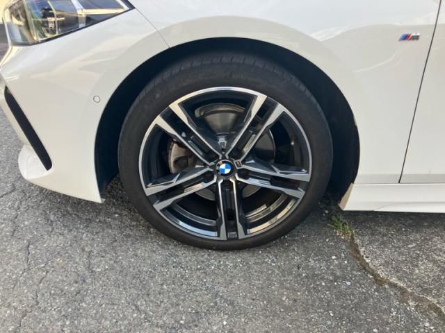 BMW 1SERIES 2022 Image 31