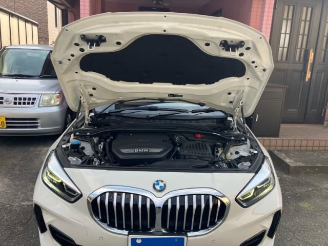 BMW 1SERIES 2022 Image 31