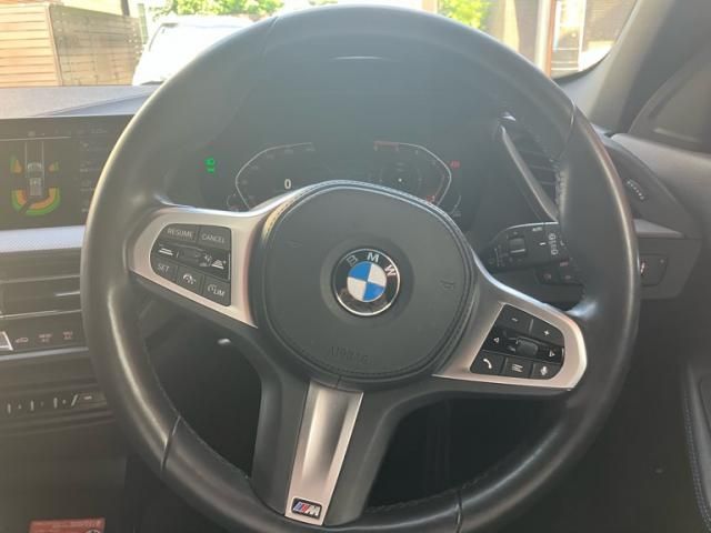 BMW 1SERIES 2022 Image 31