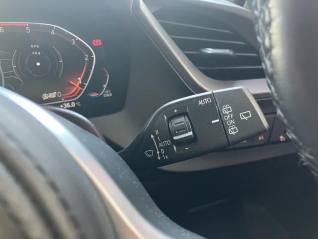 BMW 1SERIES 2022 Image 31