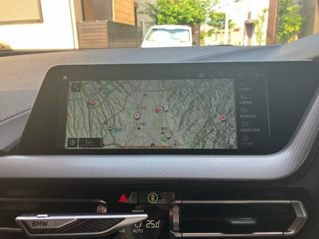 BMW 1SERIES 2022 Image 31