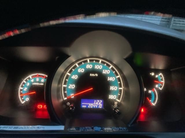 TOYOTA REGIUSACE VAN 2WD 2012 Image 31