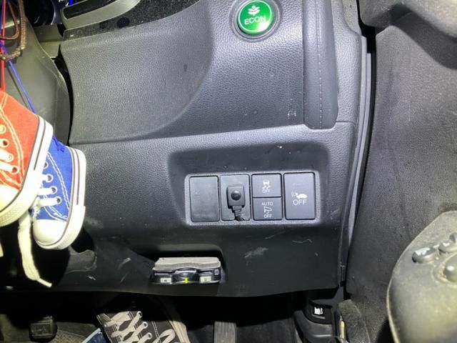 HONDA SHUTTLE HYBRID 2015 Image 31