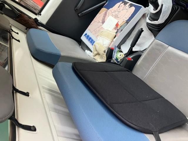 SUBARU SAMBAR TRUCK 4WD 2000 Image 31