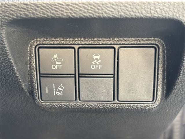 HONDA CIVIC HATCHBACK 2019 Image 31