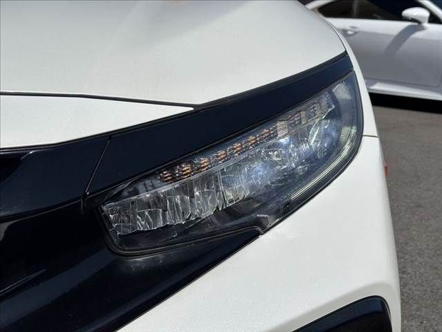 HONDA CIVIC HATCHBACK 2019 Image 31