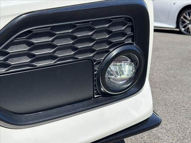 HONDA CIVIC HATCHBACK 2019 Image 31