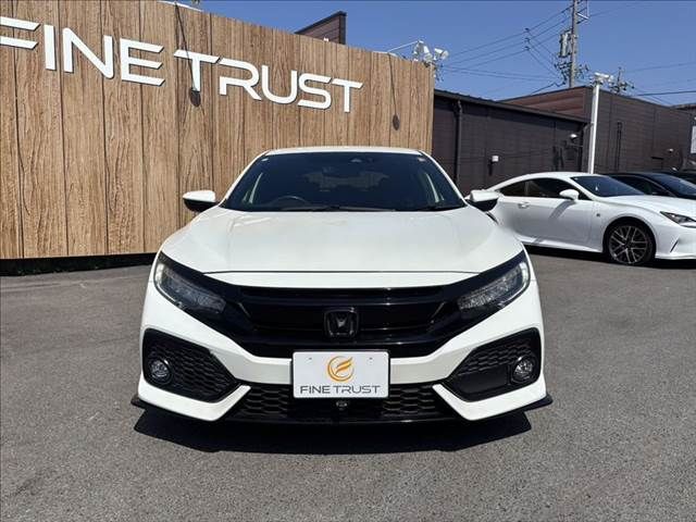 HONDA CIVIC HATCHBACK 2019 Image 31