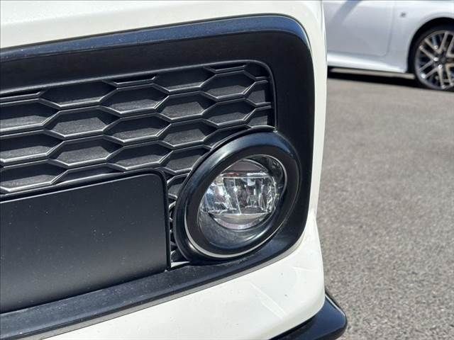 HONDA CIVIC HATCHBACK 2019 Image 31