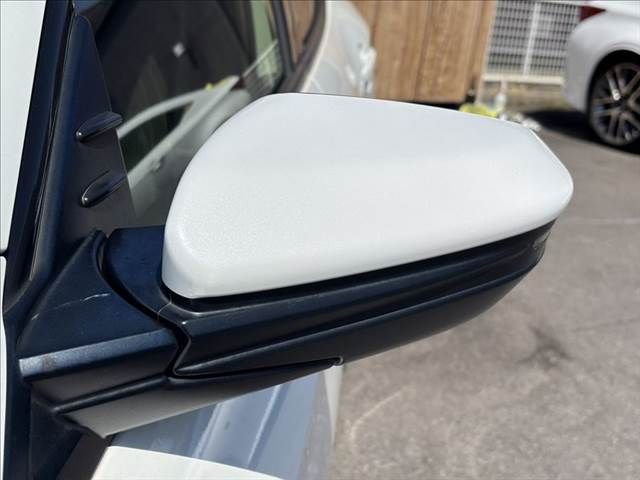 HONDA CIVIC HATCHBACK 2019 Image 31