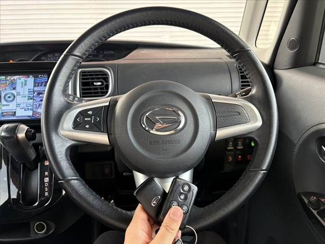 DAIHATSU TANTO CUSTOM 2014 Image 31