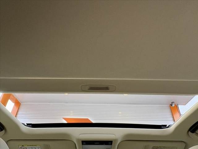 TOYOTA LEXUS LS600H 2013 Image 31