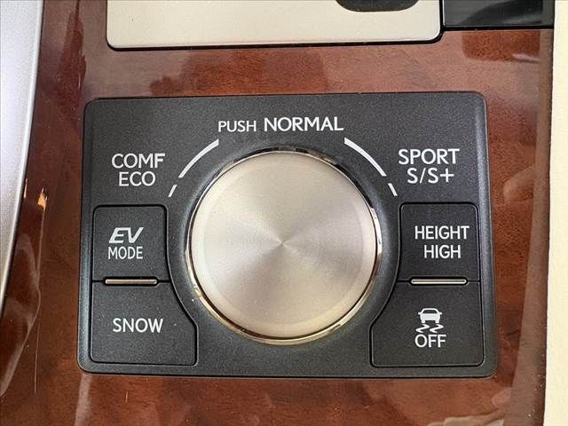 TOYOTA LEXUS LS600H 2013 Image 31