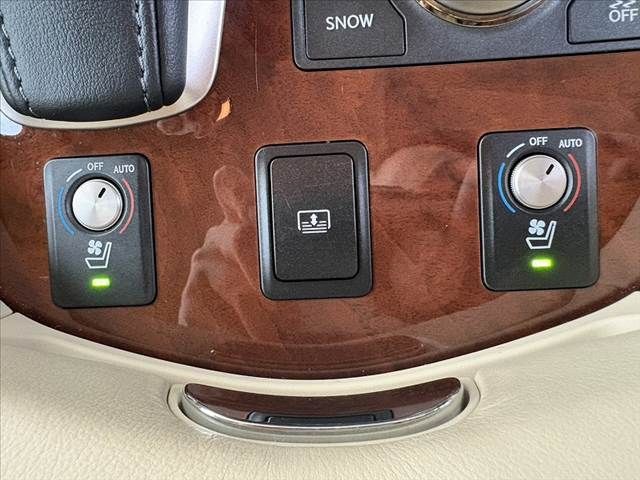 TOYOTA LEXUS LS600H 2013 Image 31