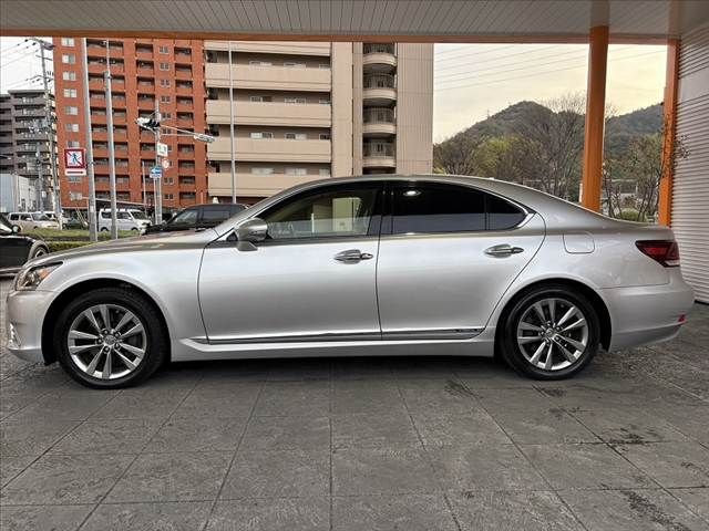 TOYOTA LEXUS LS600H 2013 Image 31