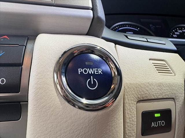 TOYOTA LEXUS LS600H 2013 Image 31