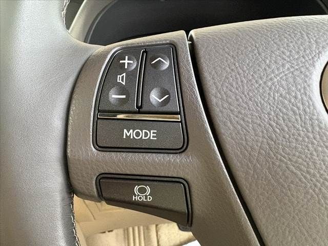 TOYOTA LEXUS LS600H 2013 Image 31