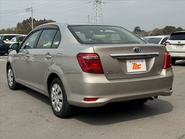 TOYOTA COROLLA AXIO 2015 Image 31