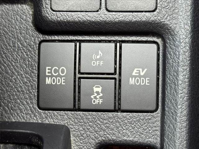 TOYOTA COROLLA AXIO 2015 Image 31