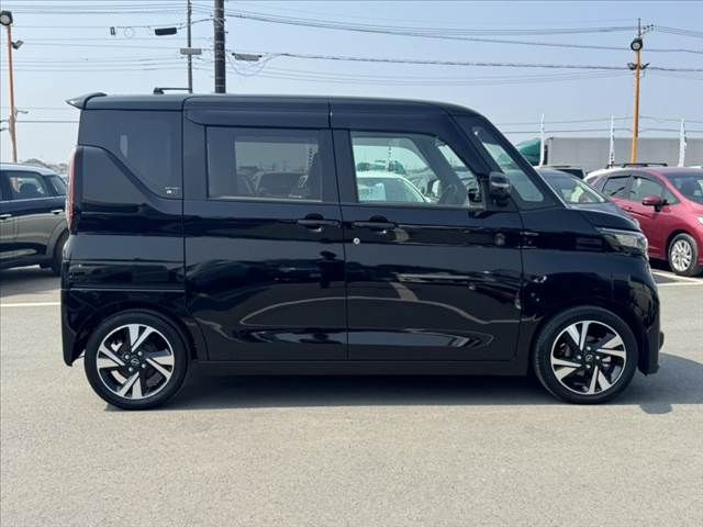 NISSAN ROOX 2025 Image 31